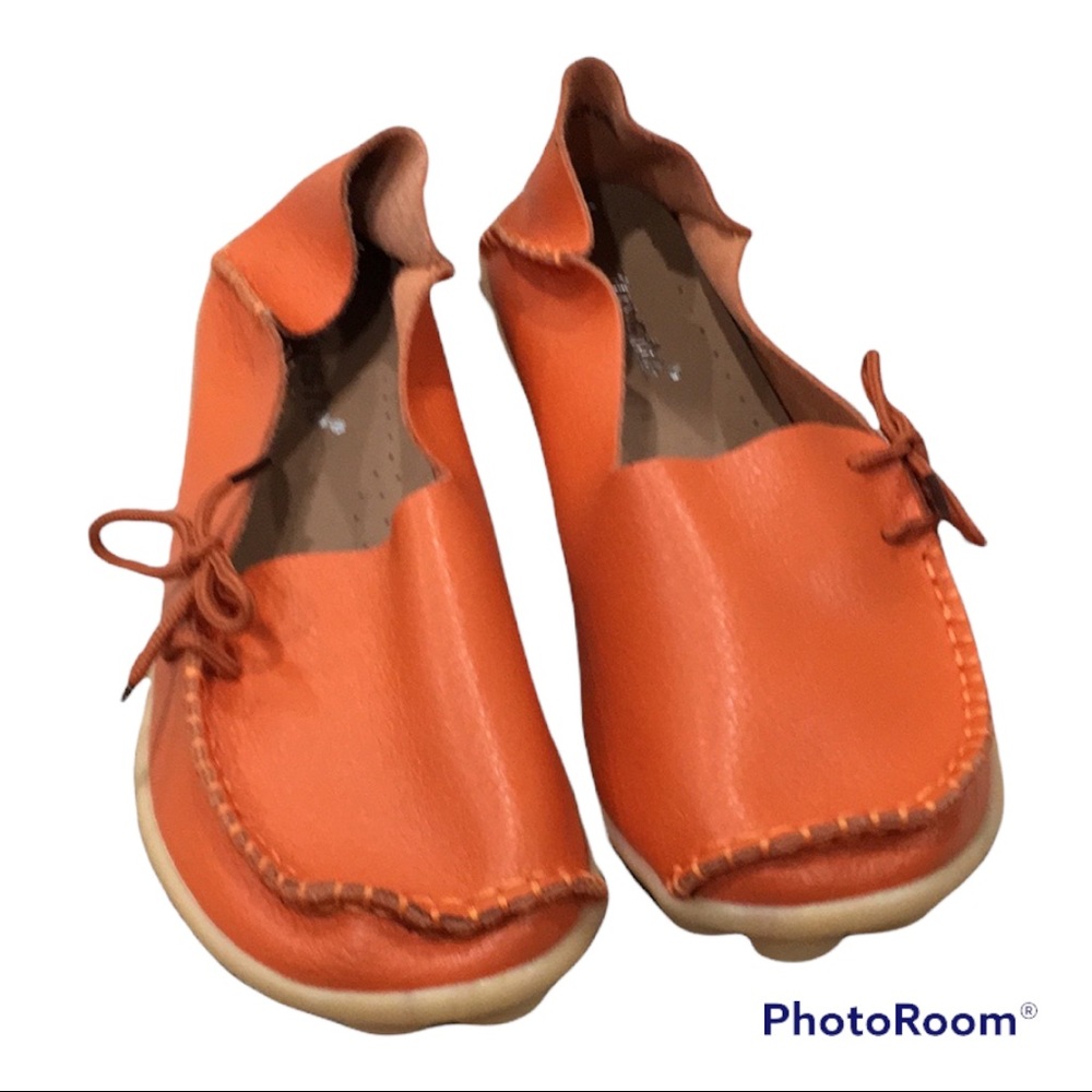 Kunsto orange leather loafer minimal wear with side ties size 43/265